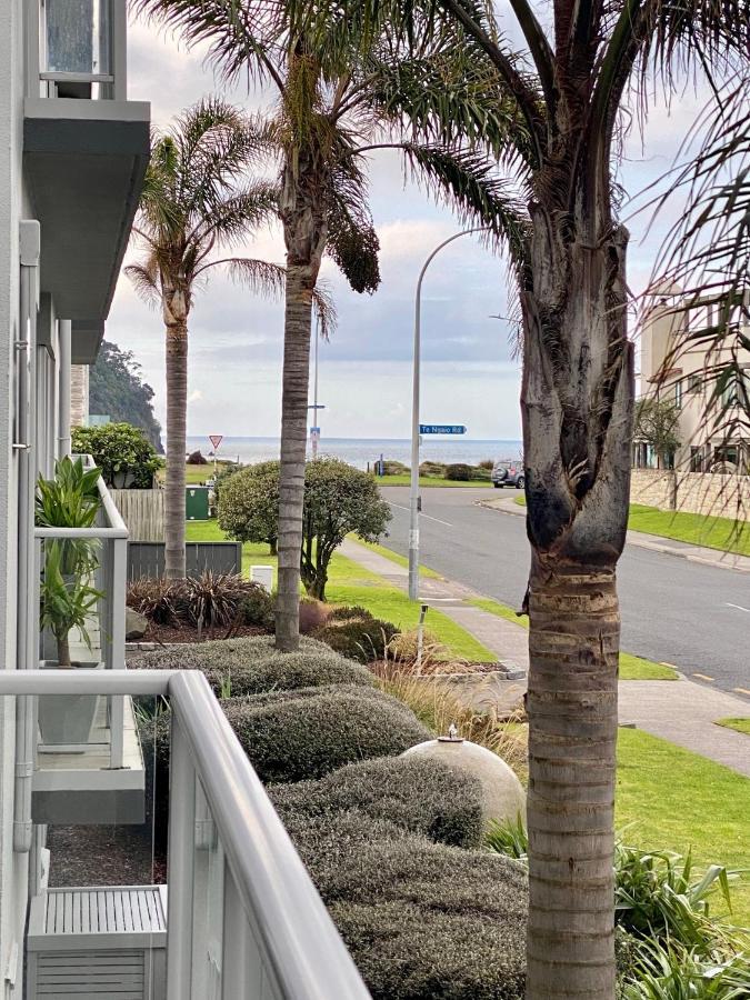 Modern Beach Apartment With Pool & Location Mount Maunganui Buitenkant foto