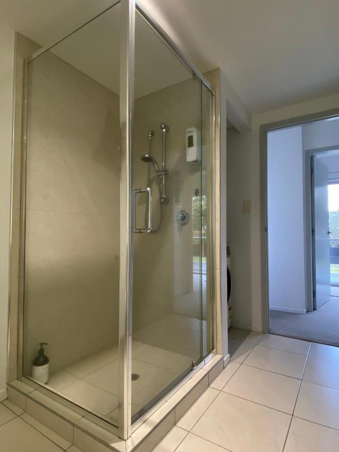 Modern Beach Apartment With Pool & Location Mount Maunganui Buitenkant foto